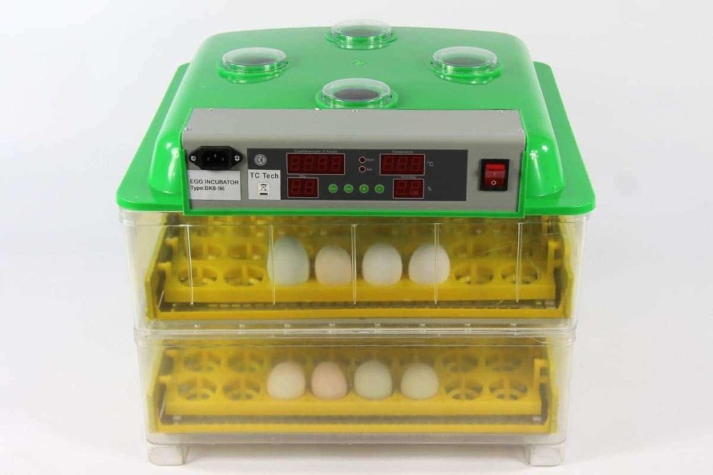 incubadoras de 96 y 112 huevos